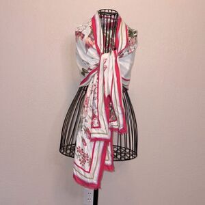 Liz Claiborne rayon floral scarf